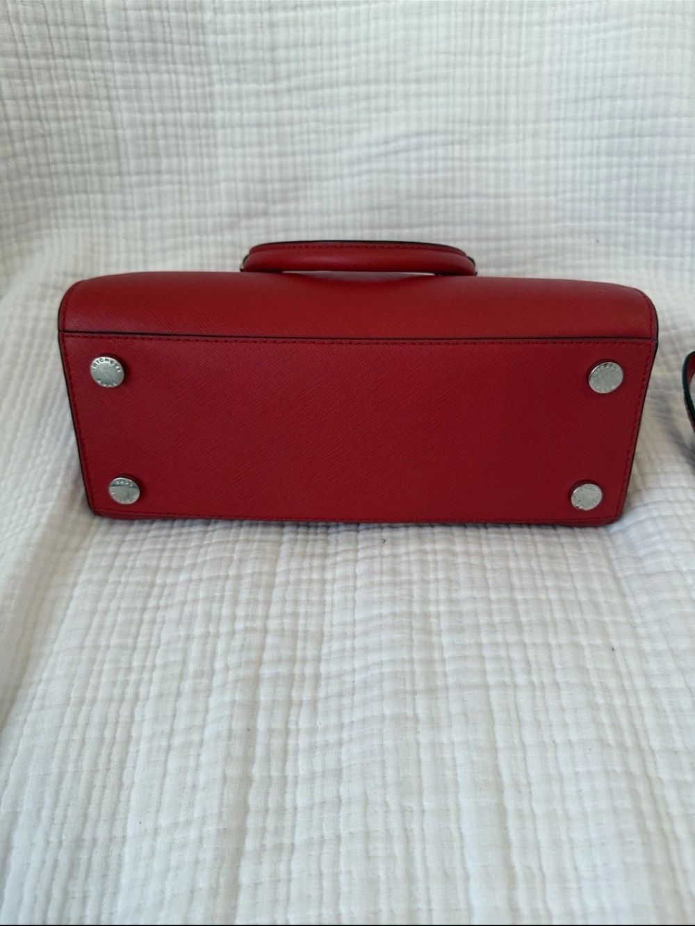 Michael Kors Selma Red Saffiano Satchel with Top Handles - Picture 3 of 7